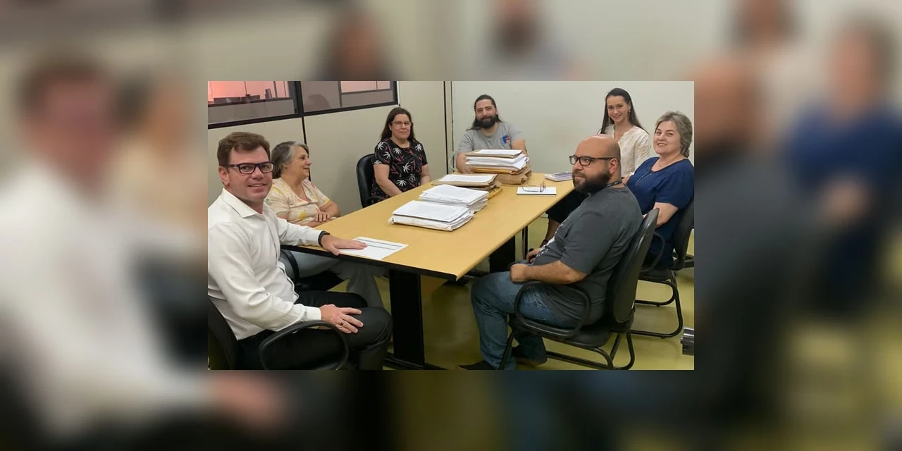 Comissão analisa cadastramento de organizações interessadas na gestão das UPAs