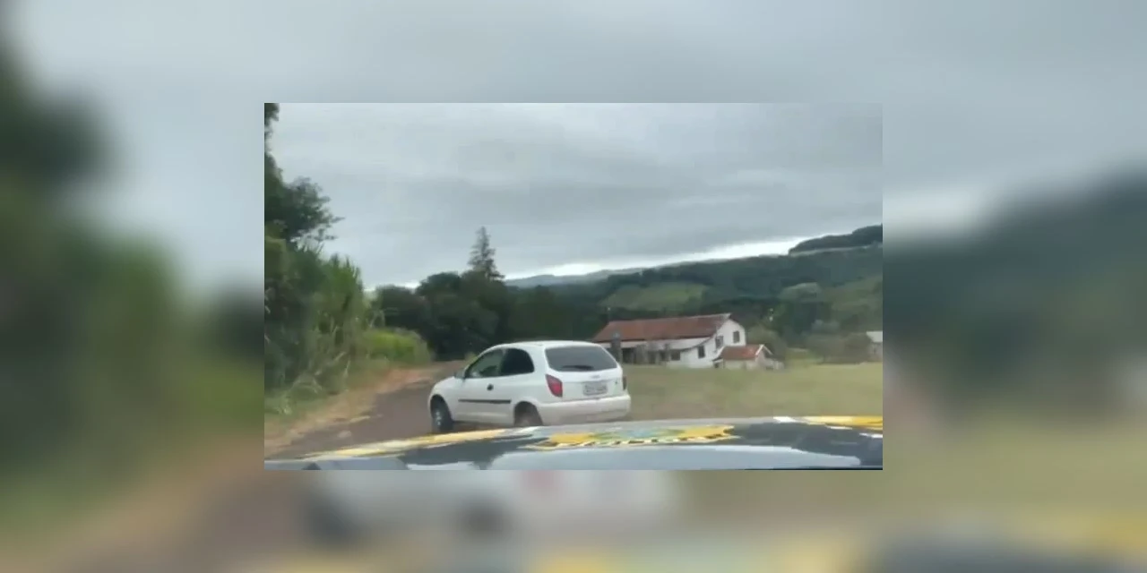Vídeo mostra perseguição a motorista com carro lotado de maconha na BR-277