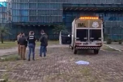 Homem é encontrado morto com lesão no pescoço em Ponta Grossa