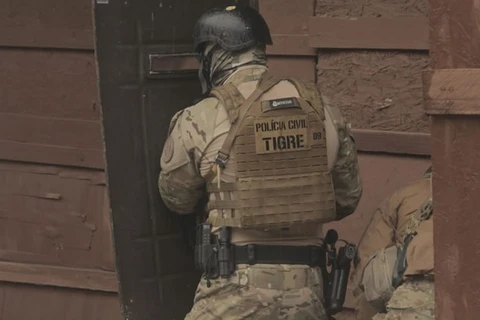 Polícia Civil resgata refém e prende dois sequestradores em Curitiba