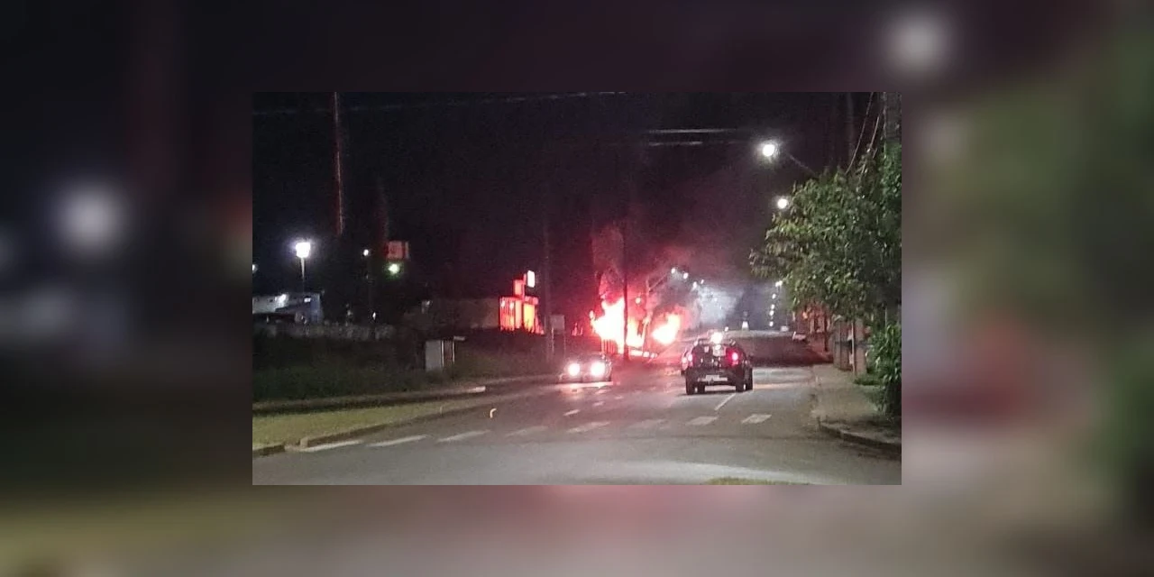 Bandidos fortemente armados causam terror em  Guarapuava; veja vídeos!