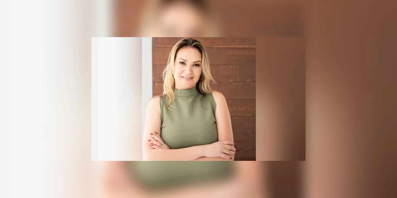 Giorgia Bin Bochenek é aclamada presidente da ACIPG