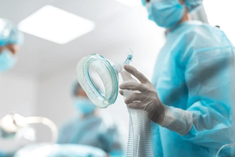 PF investiga irregularidades em contrato de compra de ventiladores pulmonares