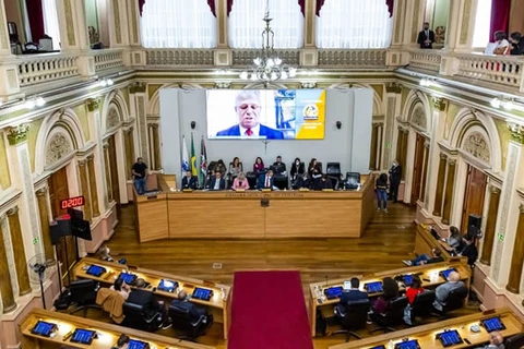 Conselho de Ètica vota pela cassação do mandato do vereador Renato Freitas (PT) acusado de invadir igreja em Curitiba