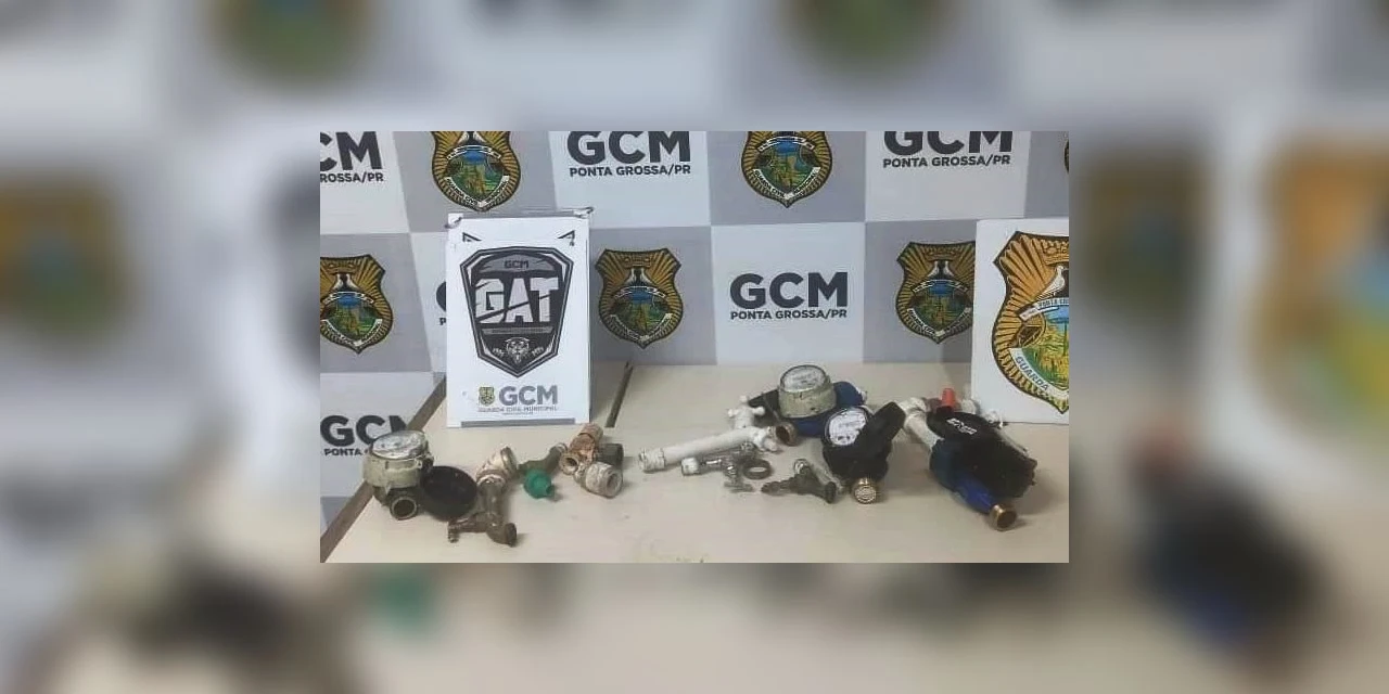 Homem é preso após ser flagrado furtando hidrômetros em bairro de PG