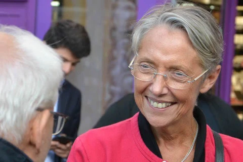 Elisabeth Borne é escolhida como nova primeira-ministra da França