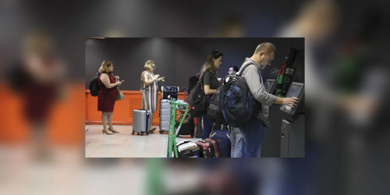 Senado aprova volta do despacho gratuito de bagagem