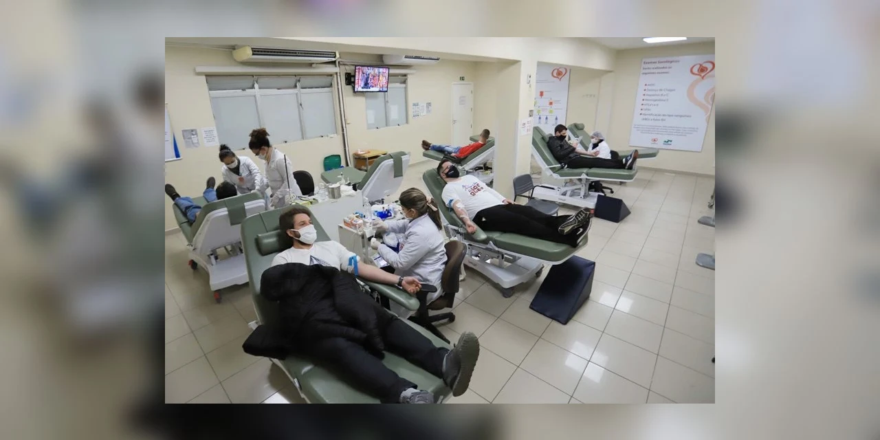 Hemepar convoca população para doar sangue após queda nos estoques e baixas temperaturas