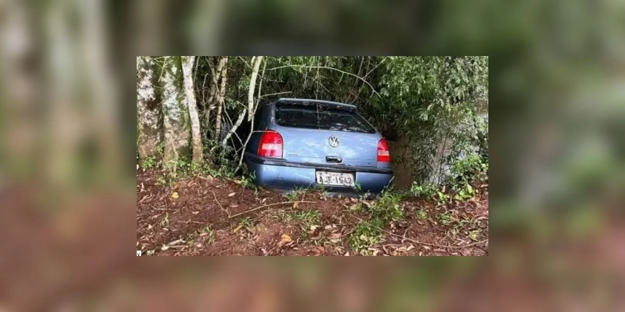 Mulher dada como desaparecida é encontrada morta ao lado de criança viva dentro de carro