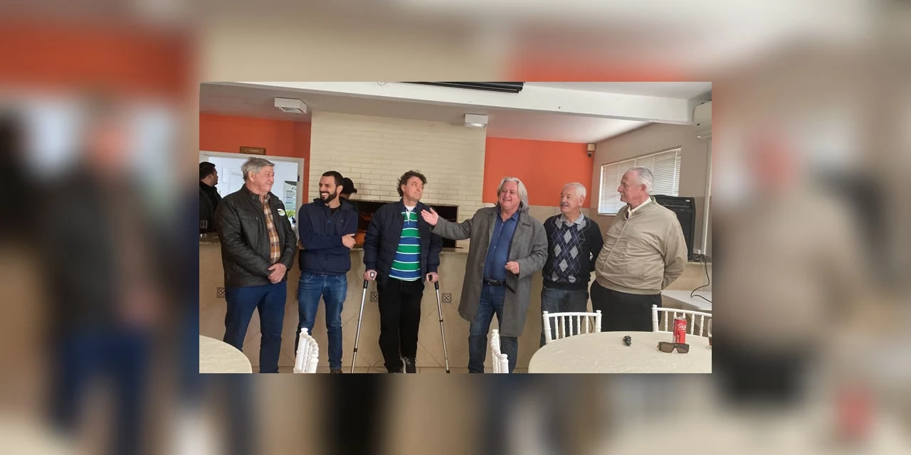 MDB de Guarapuava reúne lideranças para lançar candidatos