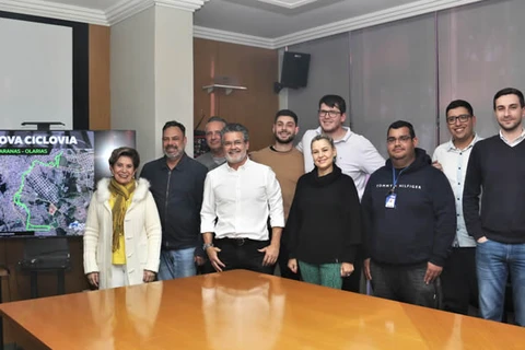 Prefeita Elizabeth Schmidt anuncia ciclovia de 15,4 km entre Olarias e Uvaranas