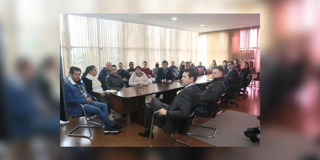 Prefeitura inicia planejamento de compras para otimização de recursos públicos