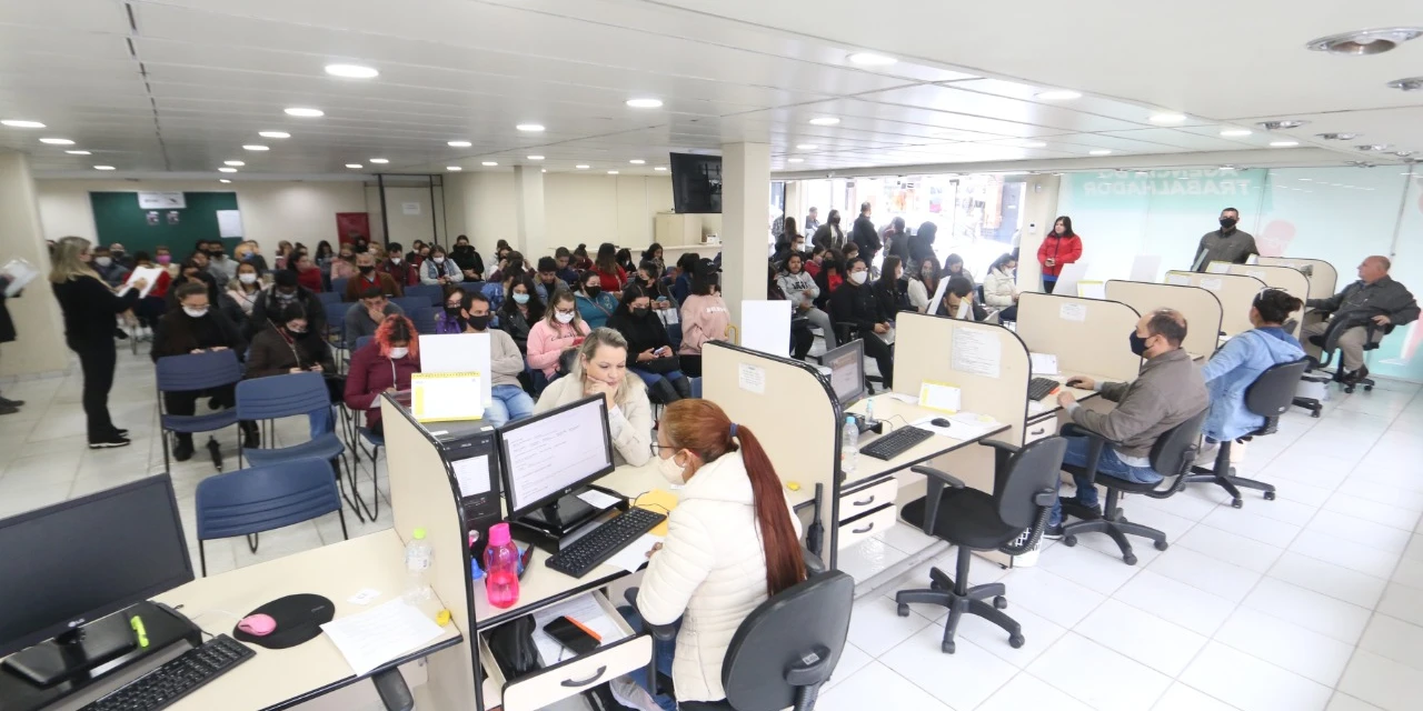 Ponta Grossa está no top 10 de colocações no mercado de trabalho, no país