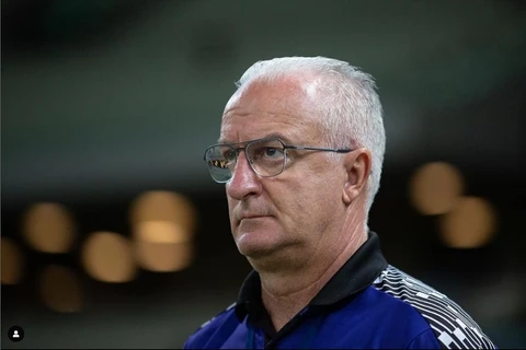 Flamengo negocia com Dorival Junior para comandar o time