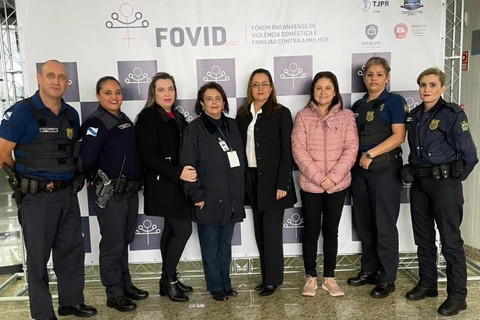Prefeitura marca presença no Fórum Paranaense de Violência Doméstica e Familiar contra a Mulher