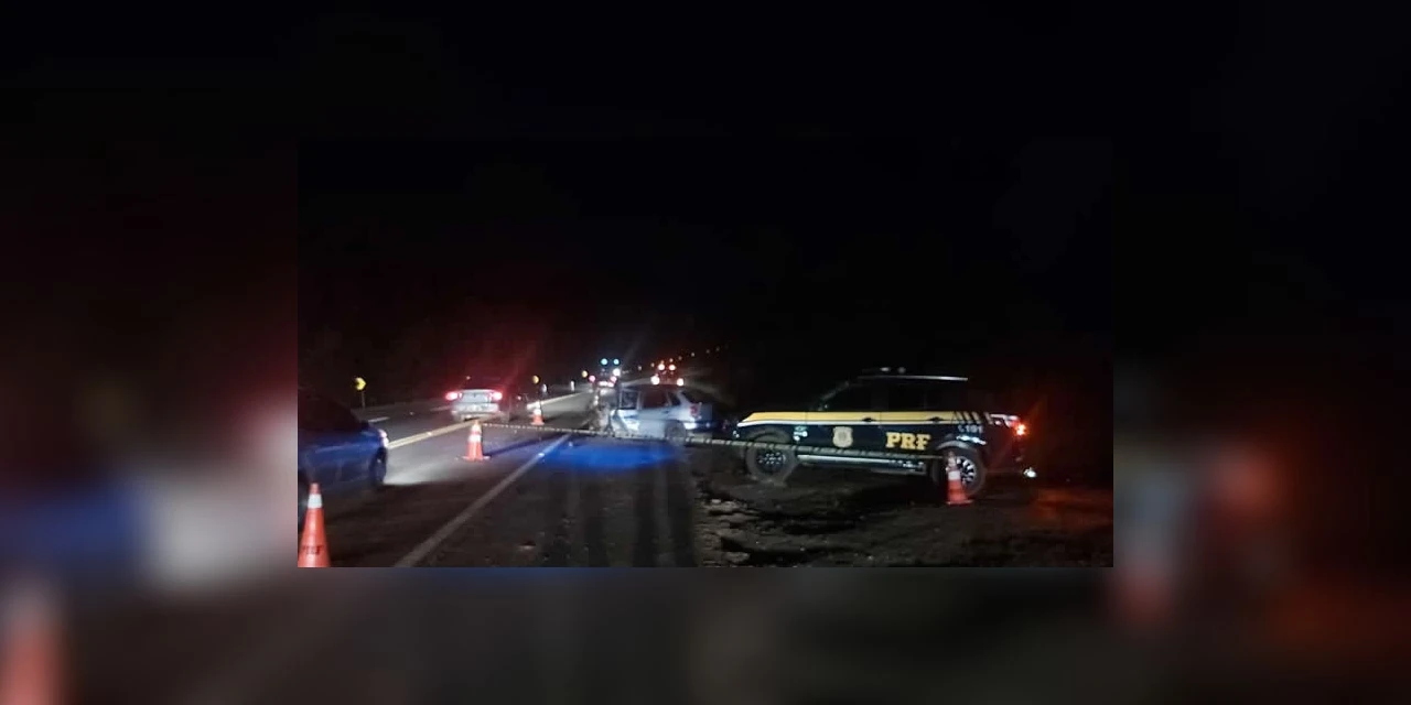 Batida entre dois veículos deixa um morto e outro ferido na BR-373, em Prudentópolis