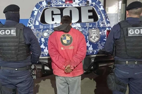 GCM prende homem procurado pela justiça, em PG