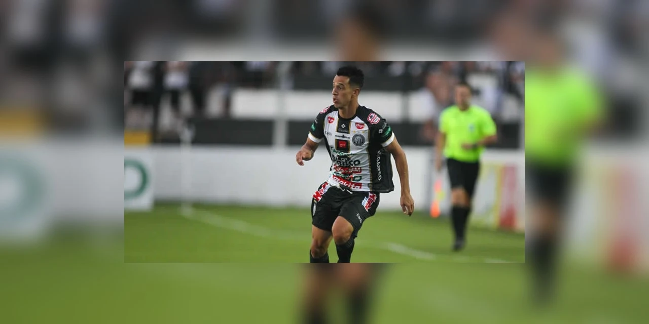 Thomaz Santos não faz mais parte do elenco do Fantasma