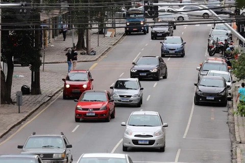 Contribuintes com IPVA atrasado podem parcelar o imposto devido; veja as opções