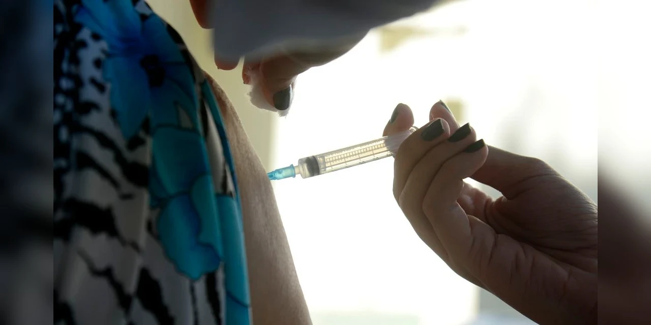 Vacinação contra a gripe é ampliada a partir deste sábado no país