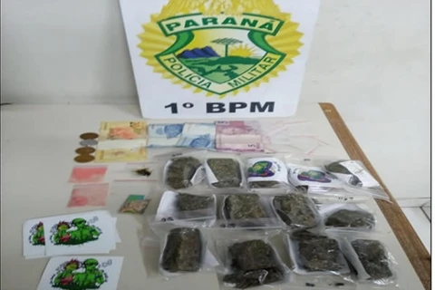 Jovem é preso suspeito de trafico de drogas no Distrito Industrial, em PG