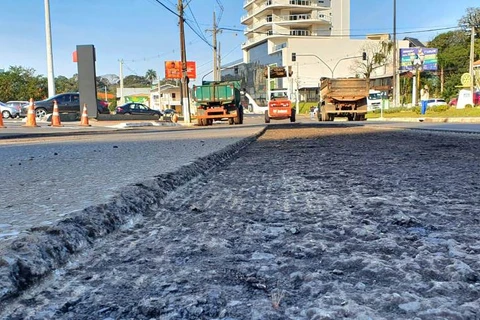 Prefeitura inicia revitalização de 35 Km de ruas no Centro e bairros