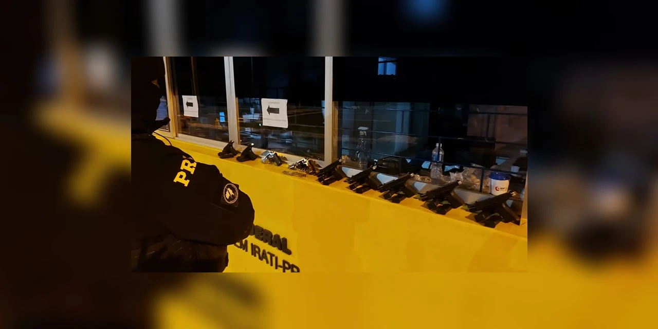 Trio é preso com armas, carregadores e munições em Irati