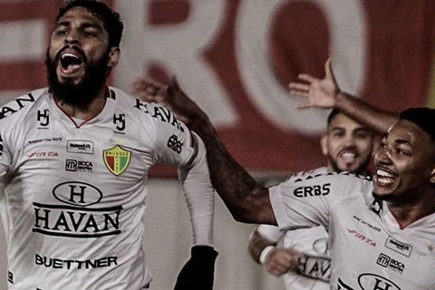 Operário perde para o Brusque e cai para 10ª colocação da Série B