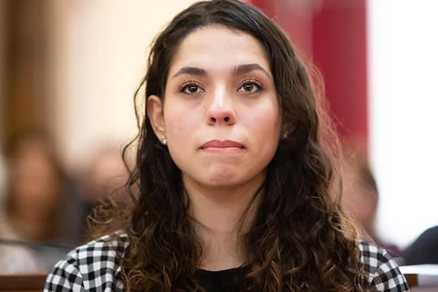 Após cassação de vereador do PT, Câmara de Curitiba empossa Ana Júlia Ribeiro