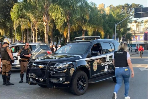 Policiais prendem em flagrante condutores envolvidos em rachas no Paraná