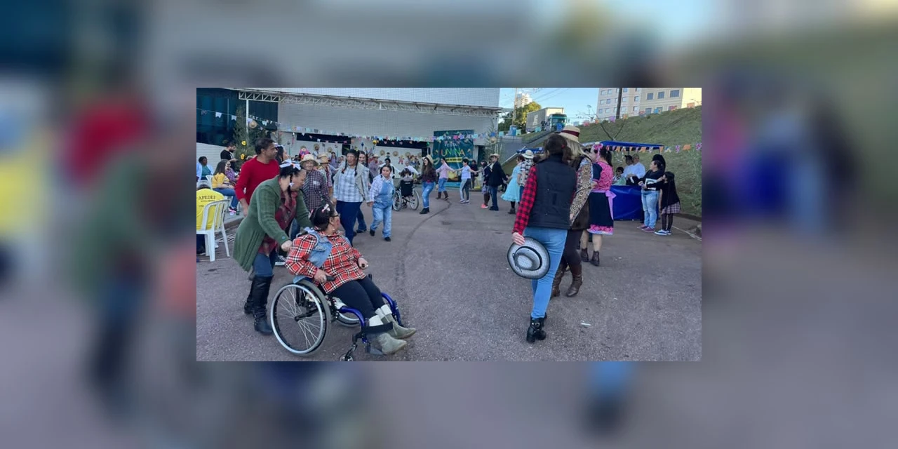 Arraiá do Ginásio da Pessoa com Deficiência diverte mais de 120 pessoas