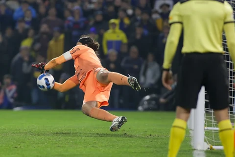 Nos pênaltis, Corinthians elimina o Boca e avança na Libertadores