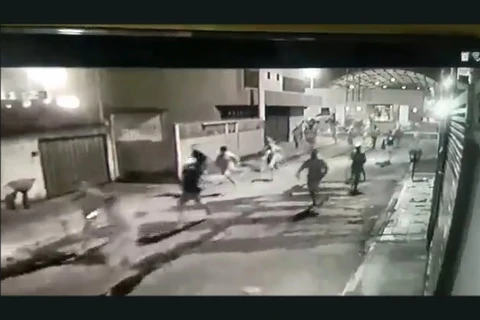 Duas pessoas morrem e outras duas são baleadas em tiroteio no DF; assista!