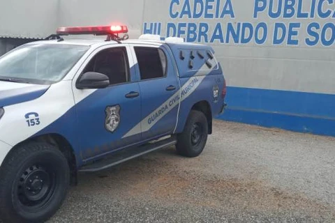 GCM prende duas pessoas durante patrulhamentos em PG