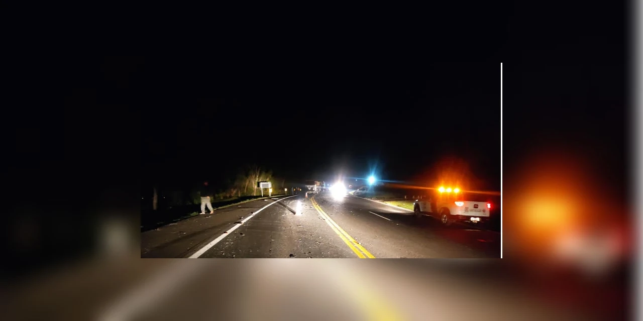 Colisão entre caminhão e automóvel em Irati deixa uma vitima fatal