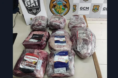 Homem é preso suspeito de roubar carnes nobres em supermercado de PG