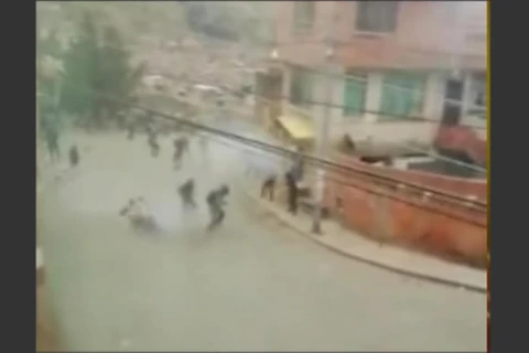 Assista: Granada explode na mão de traficante durante confronto com a policia