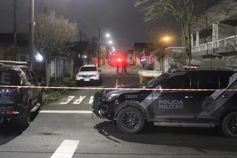 Confronto entre PM e criminosos termina com oito mortes, em Curitiba