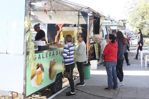 Feira Gastronômica terá música ao vivo nesta sexta