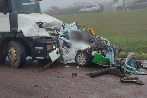 Três mortos em acidente na BR-277 são identificados