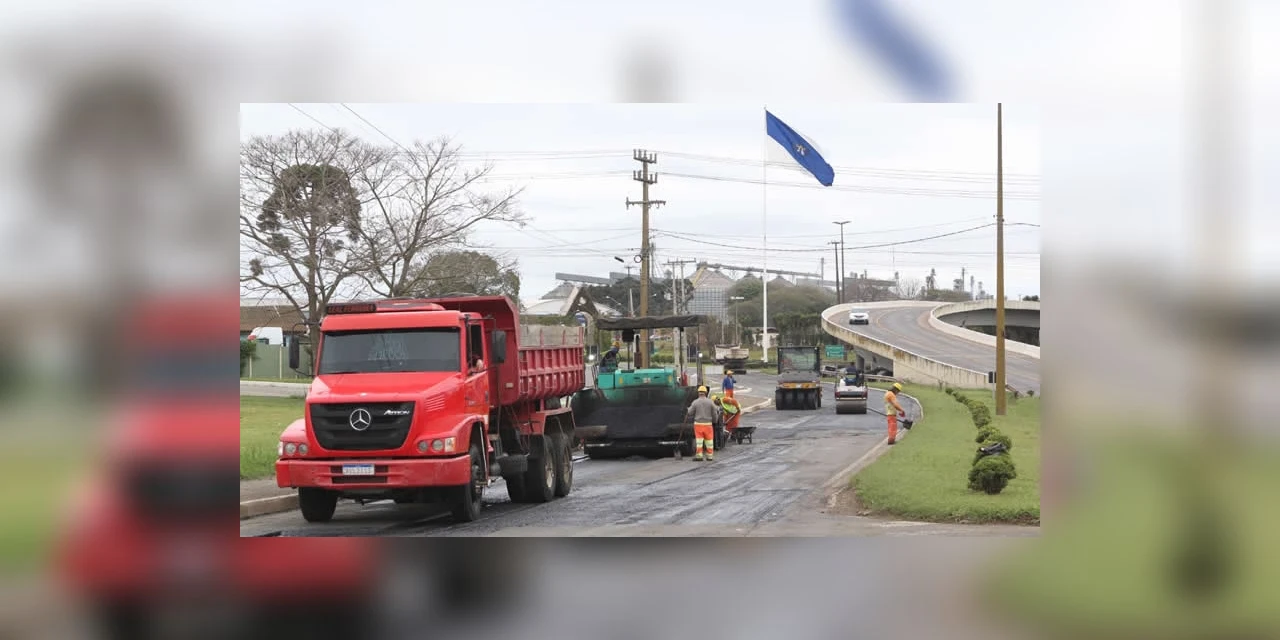 Prefeitura revitaliza pavimento no Vendrami, trevo de entrada da cidade
