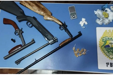 Policia apreende drogas e armas após tiroteio em Pirai do Sul