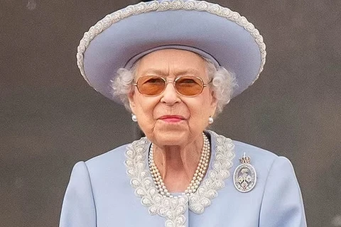 Rainha Elizabeth II morre aos 96 anos após um reinado histórico de 70 anos