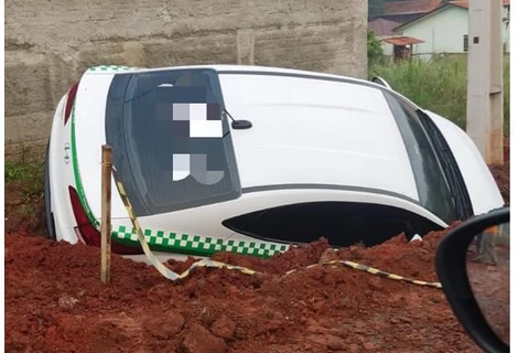 Taxista sofre acidente durante tentativa de roubo em Prudentópolis