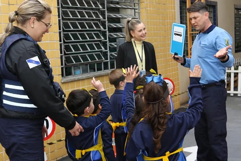 Prefeitura inicia Semana do Trânsito com ação no Cmei Petrônio Fernal