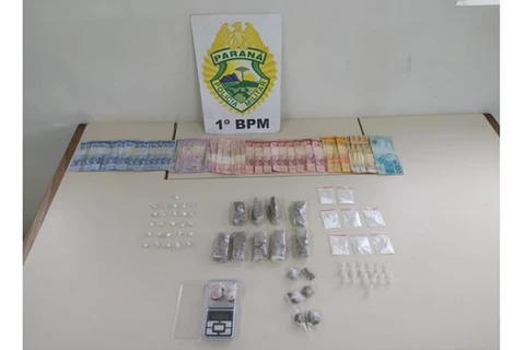 Duas pessoas são apreendidas suspeitas de tráfico de drogas em PG