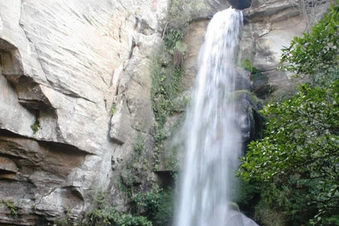 Morre turista vítima de queda de cachoeira no Rio São Jorge