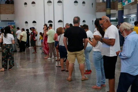 Votação para presidente já se encerrou em 44 países, informa TSE