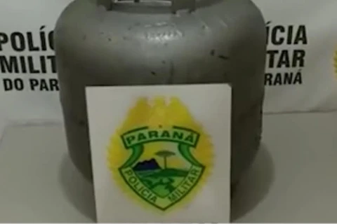 Polícia flagra homem carregando botijão furtado no Contorno, em PG