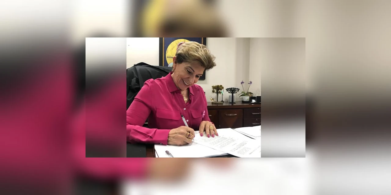 Elizabeth anuncia compra de 2,7 mil notebooks para uso dos professores